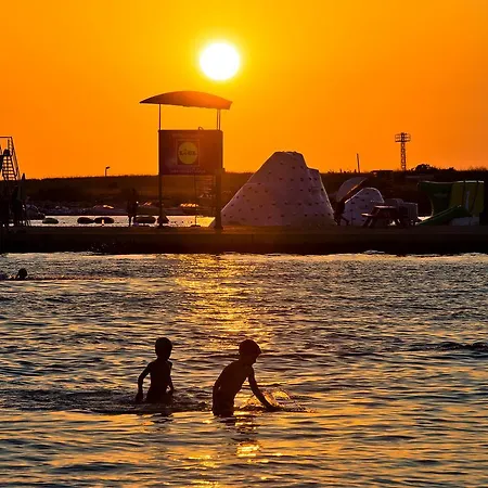 度假居 Holiday Zaton Holiday Resort.35 宁